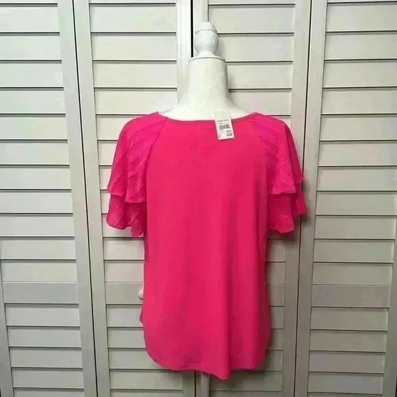 Cato Scoop Neck Flutter Sleeve Top Size Small Hot Pink NWT - Picture 4 of 8